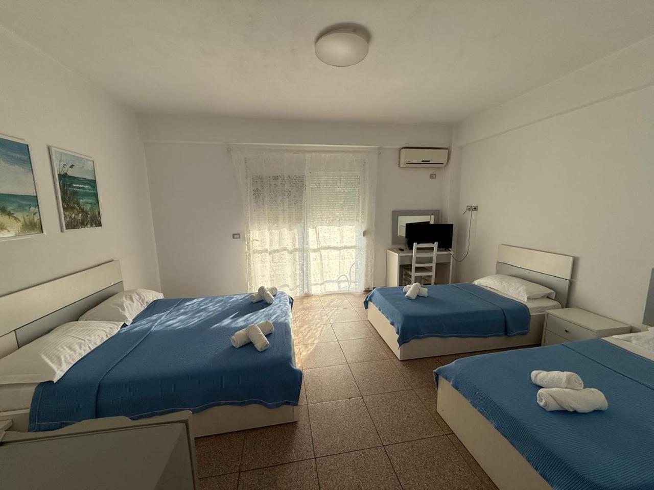 Hotel Stolis Himarë Eksteriør billede