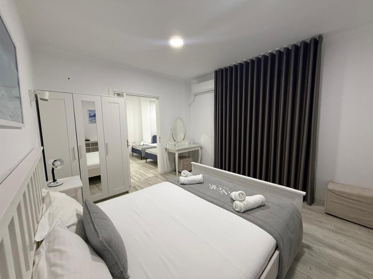 Hotel Stolis Himarë Eksteriør billede