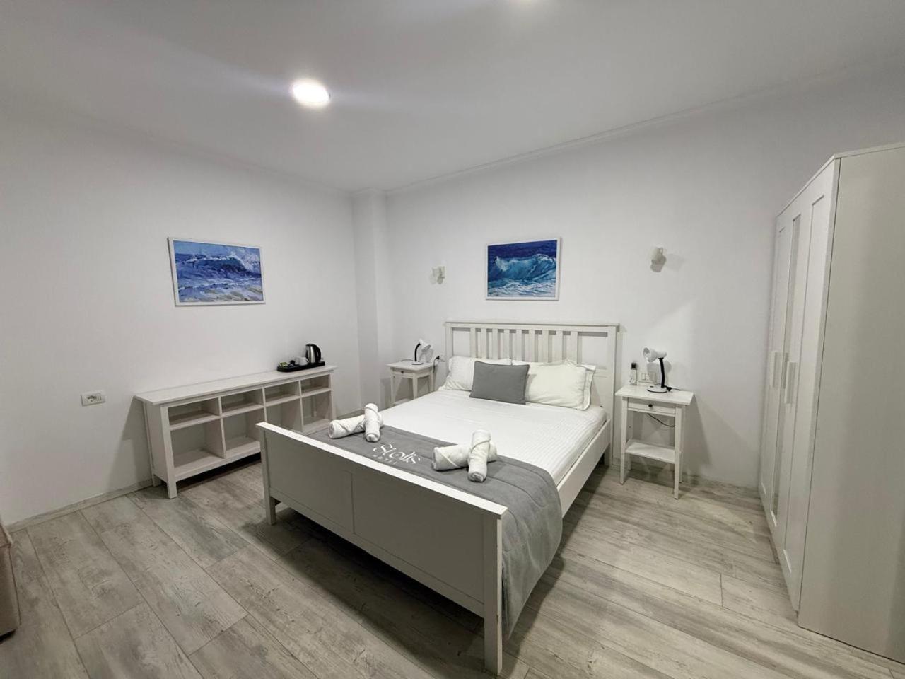Hotel Stolis Himarë Eksteriør billede