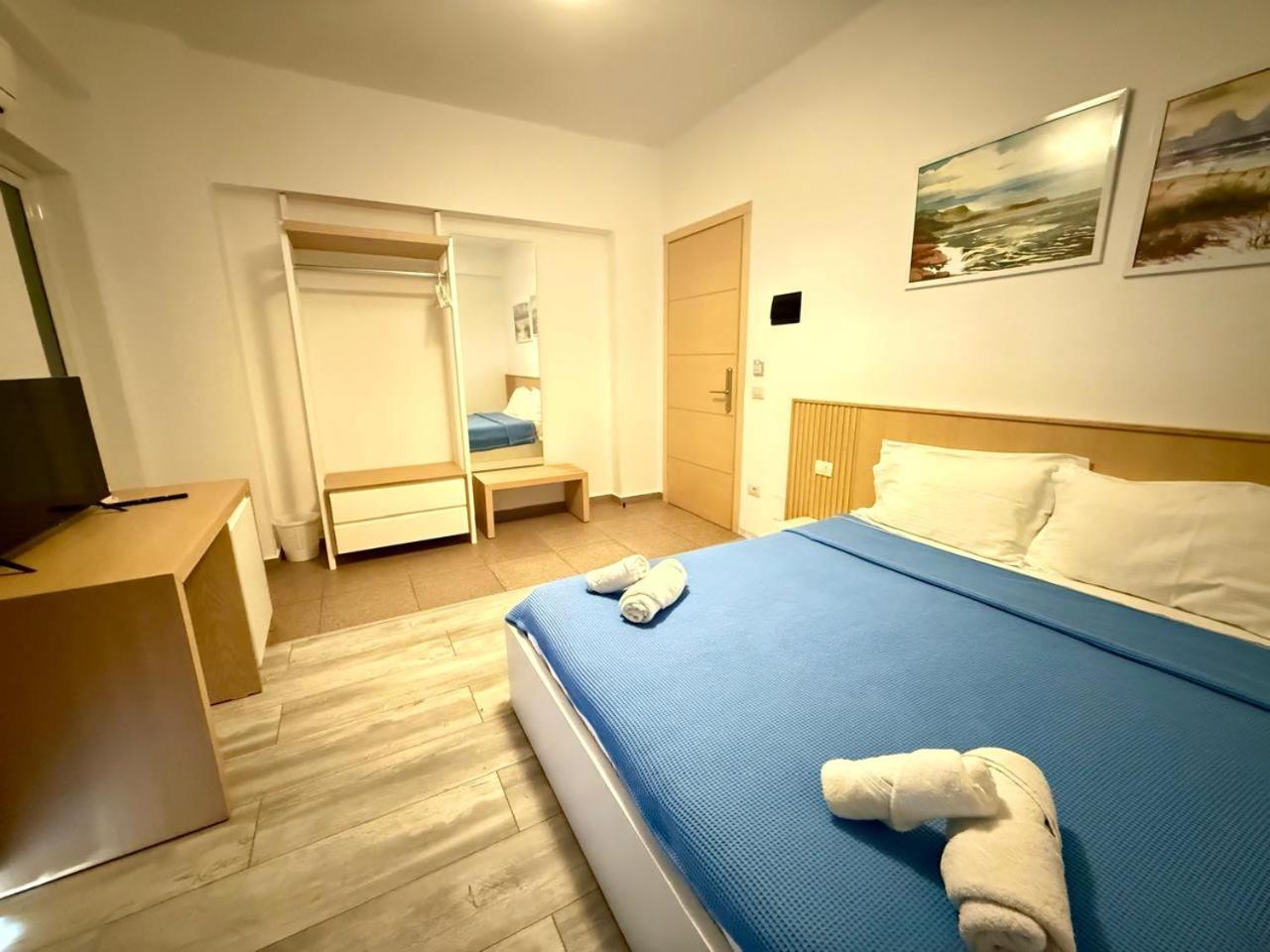 Hotel Stolis Himarë Eksteriør billede